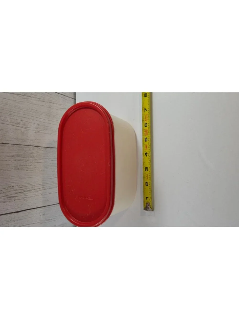 TUPPERWARE MODULAR MATES #2 4 3/4 CUP CAPACITY REDDISH COLOR 1616 SEAL CONTAINER
